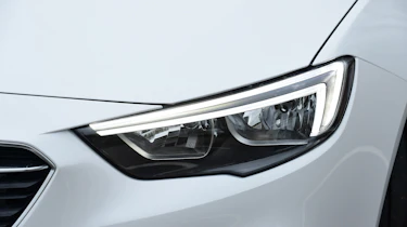 Vauxhall Insignia Sports Tourer GSi - front light