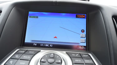 Nissan 370Z - sat-nav