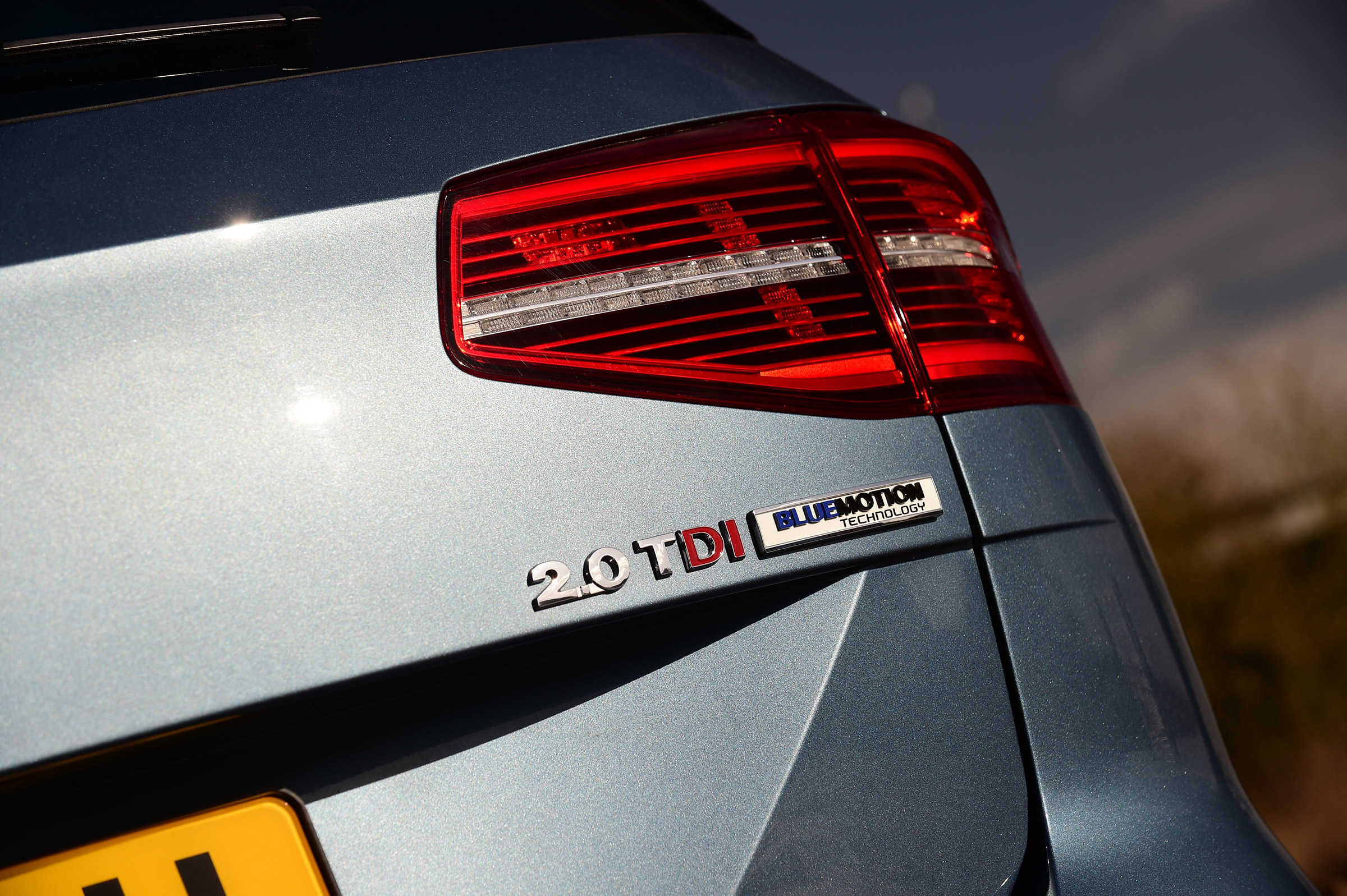 Volkswagen Passat Estate - rear light