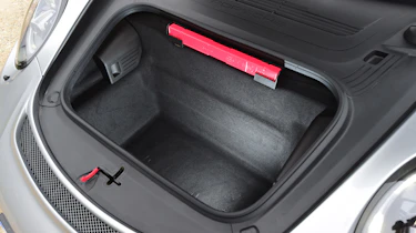 Porsche 911 GT3 - boot