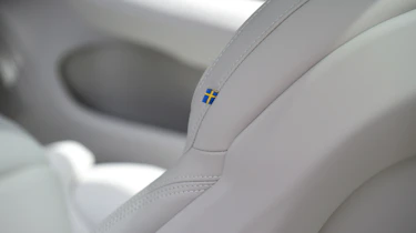 Volvo V60 - Swedish flag