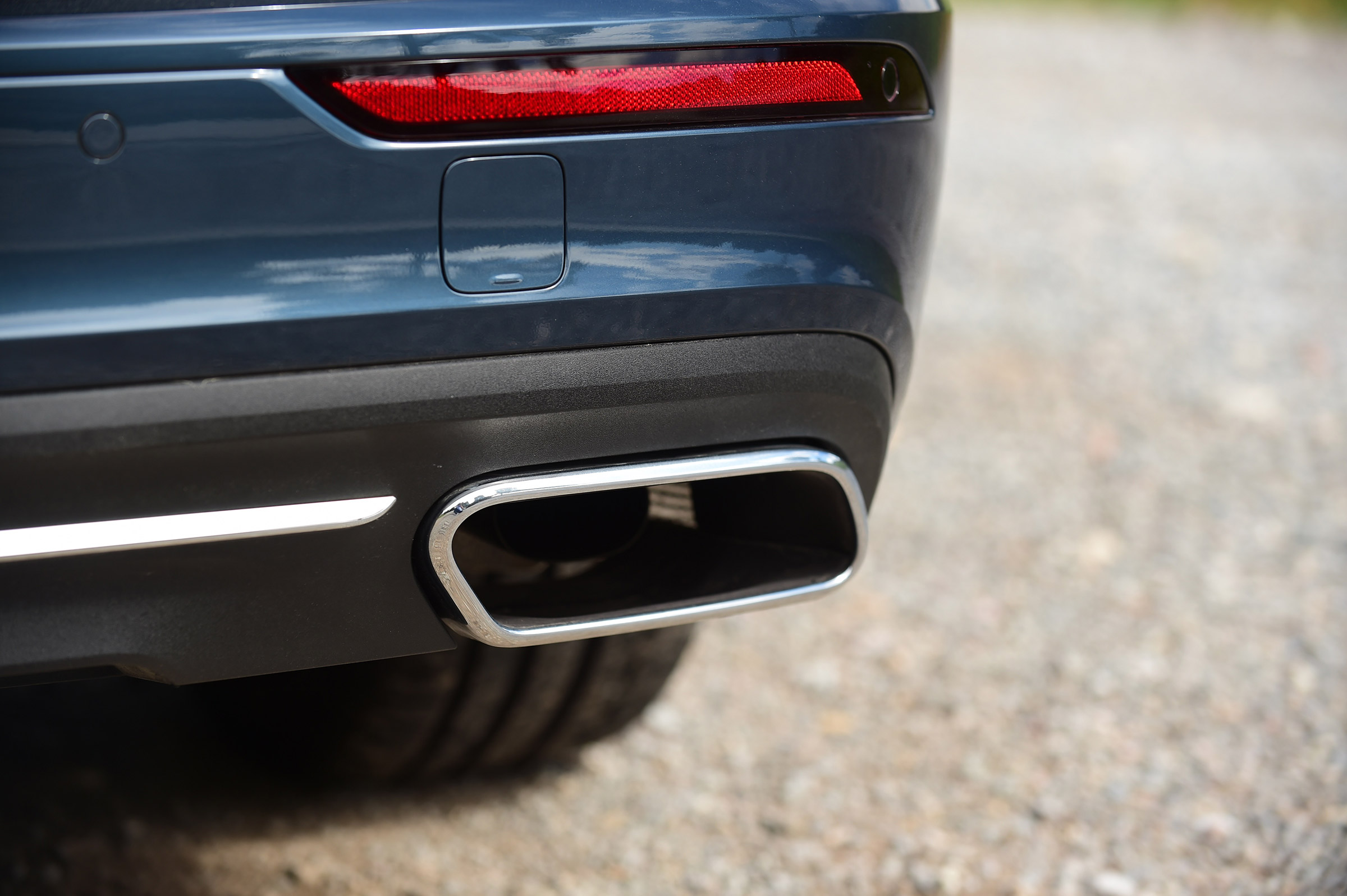 Volvo V60 - exhaust