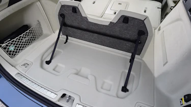 Volvo V60 - boot detail
