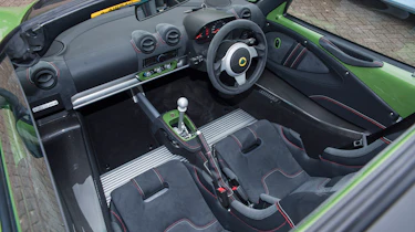 Lotus Exige Sport 410 - cabin