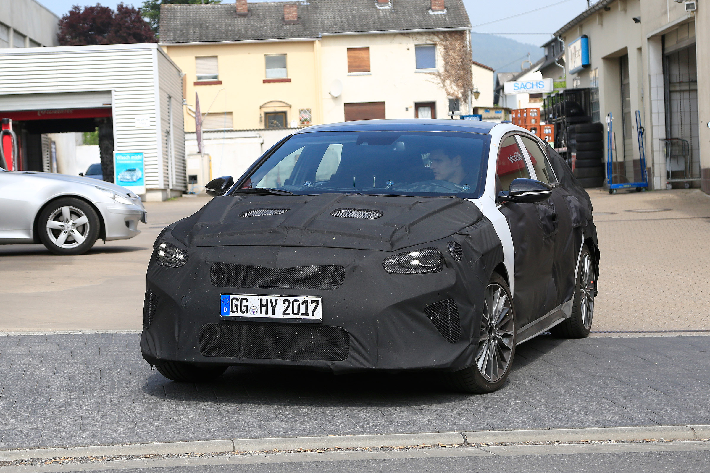 Kia Proceed - spyshot 4