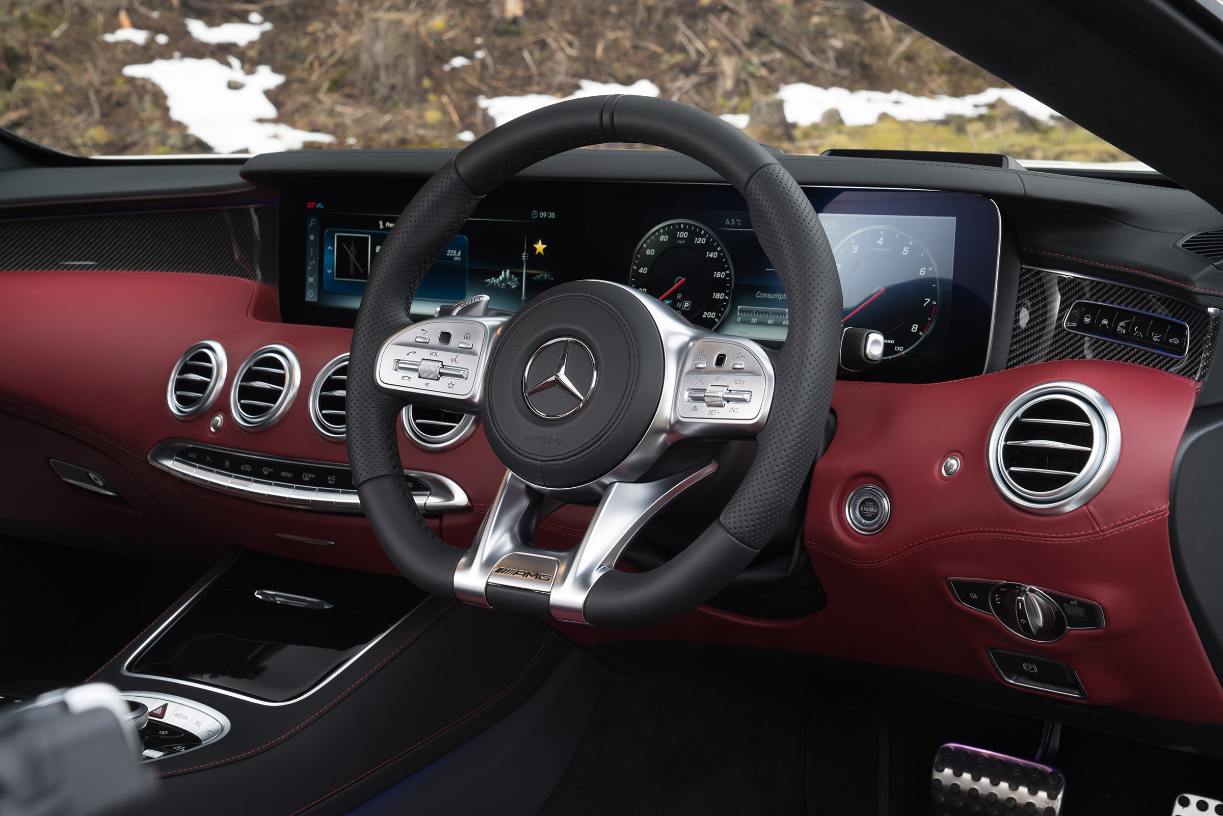 Mercedes-AMG S 63 Coupe - steering wheel