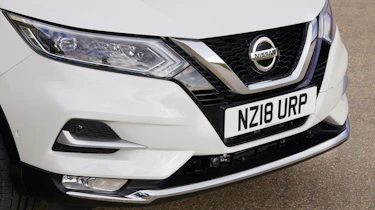 Nissan Qashqai ProPILOT - front detail