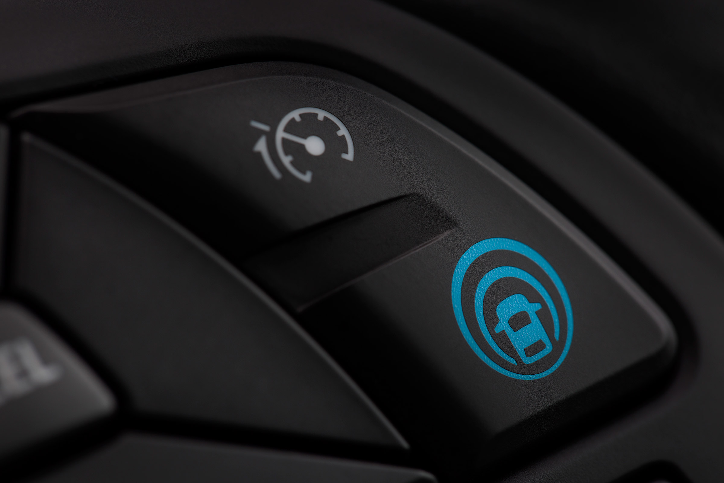 Nissan Qashqai ProPILOT - button