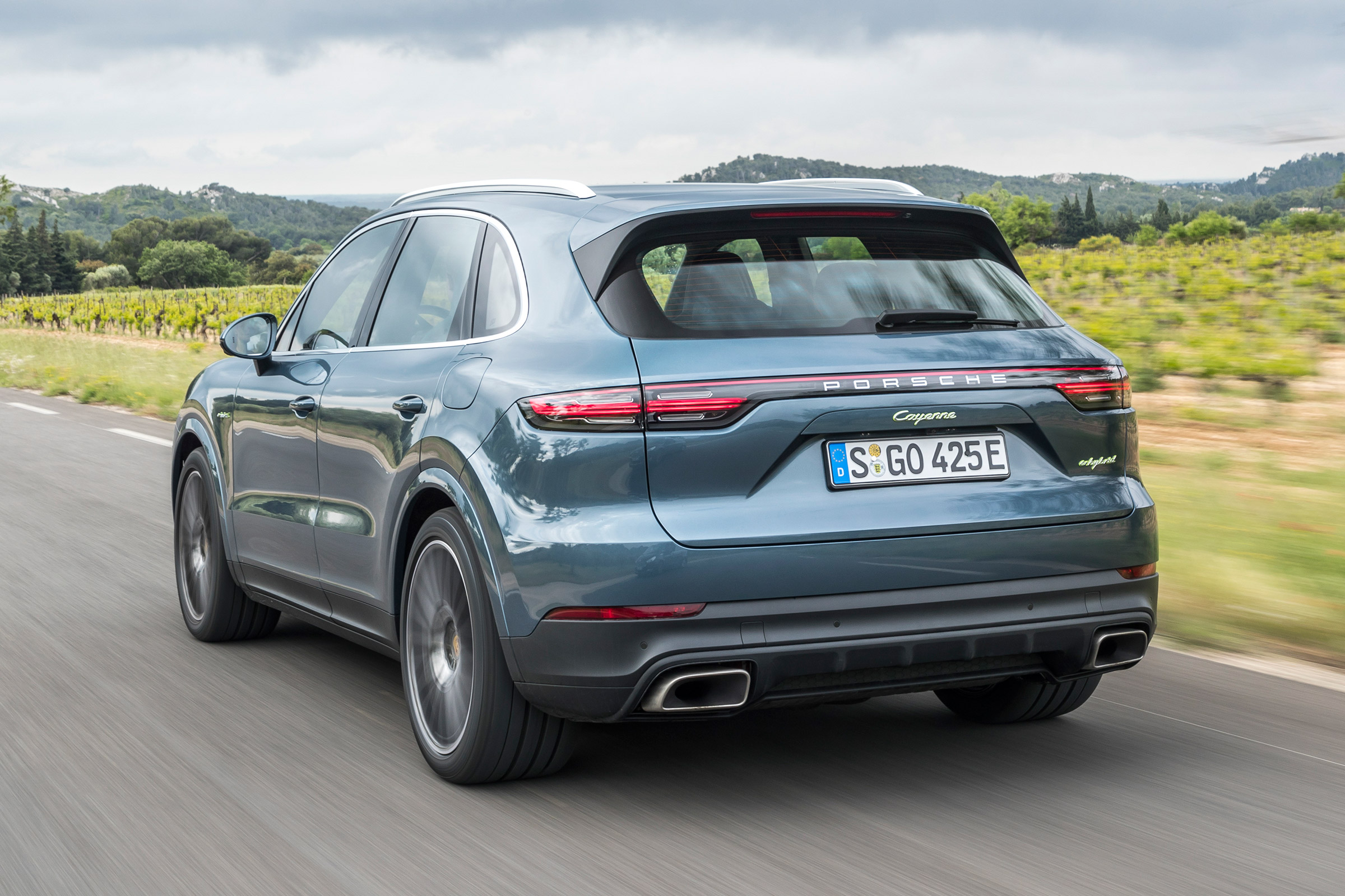 Porsche Cayenne E-Hybrid - rear
