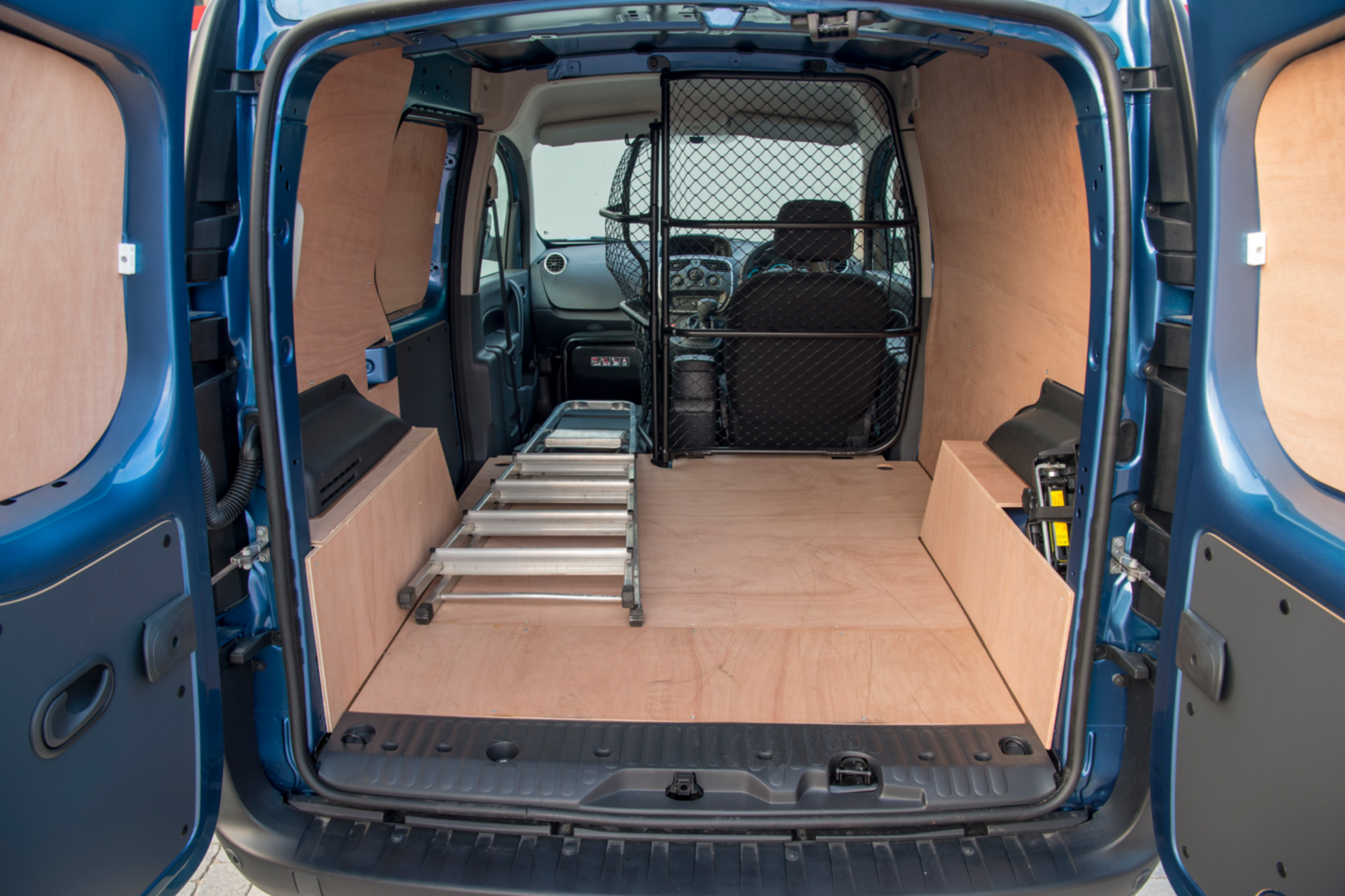Ply-lined Renault van