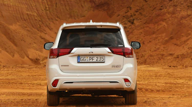 Mitsubishi Outlander PHEV - full rear static