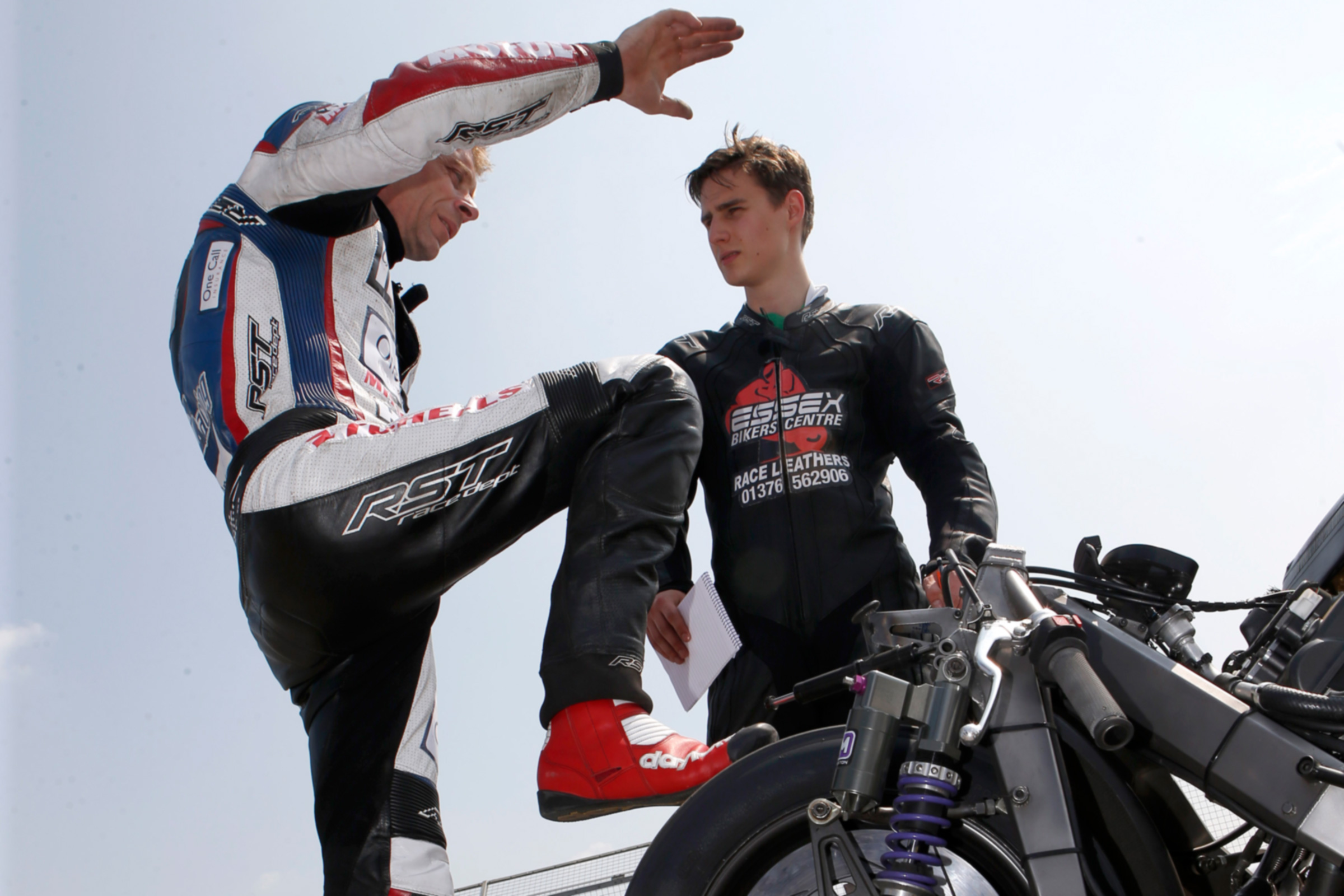 Martin Saarinen and Birchall brother discussion