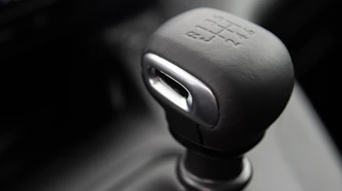 Citroen Berlingo - gear lever