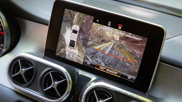 Mercedes X-Class - camera