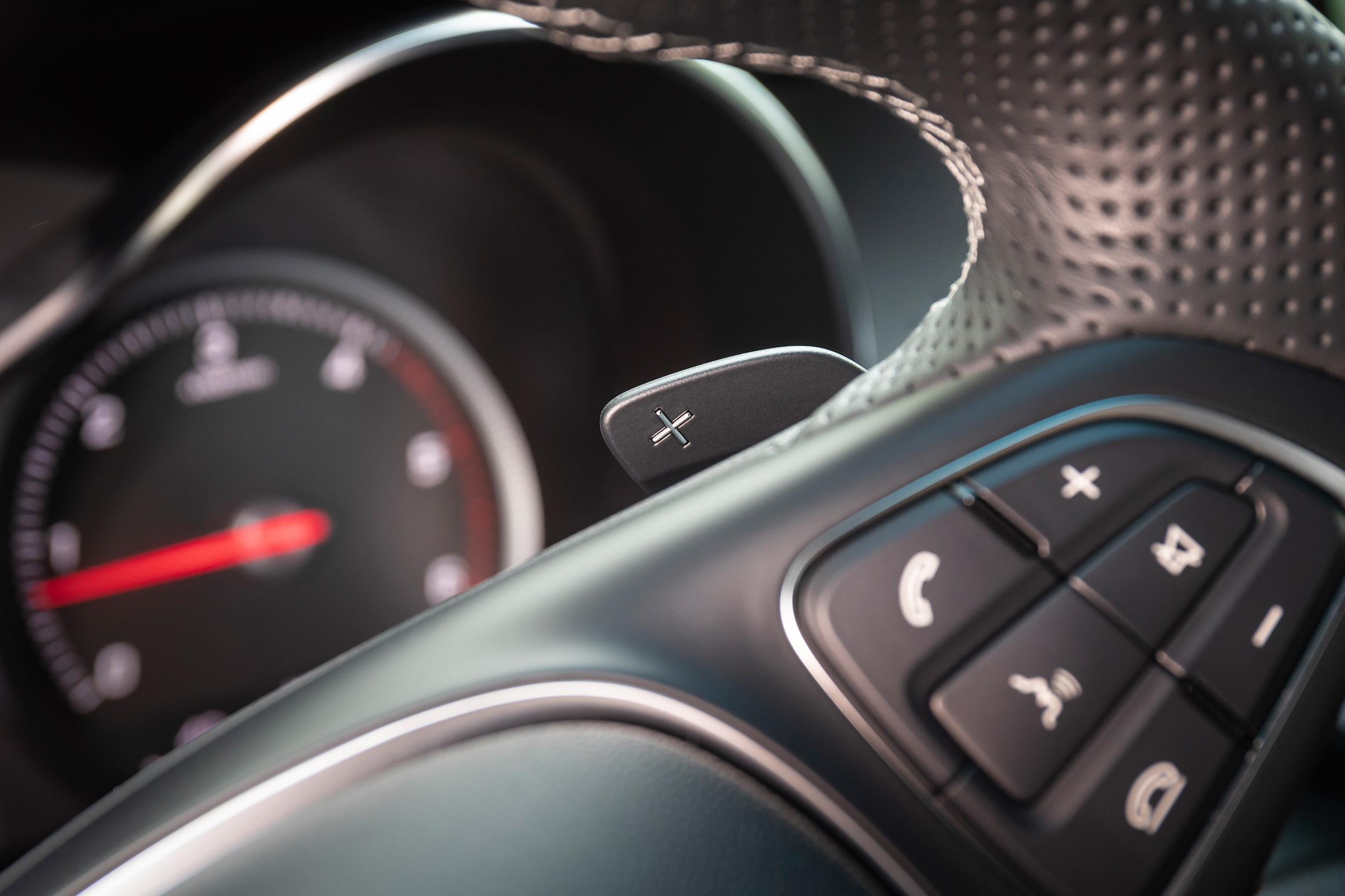 Mercedes X-Class - buttons