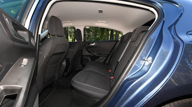 Ford Focus diesel Titanium - back seats