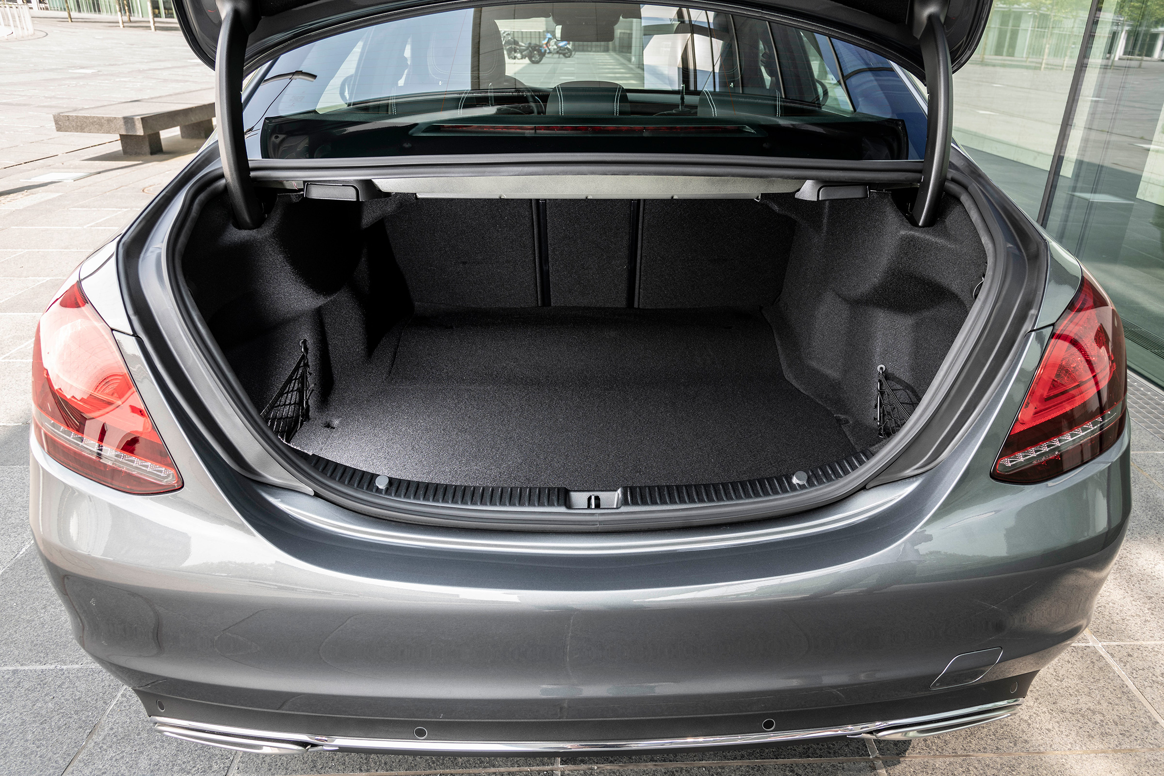 Mercedes C-Class - boot