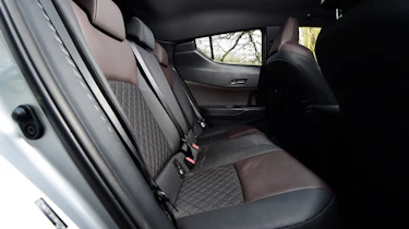 Toyota C-HR - back seats
