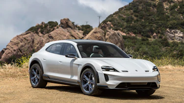 Porsche Mission E Cross Turimso - front static