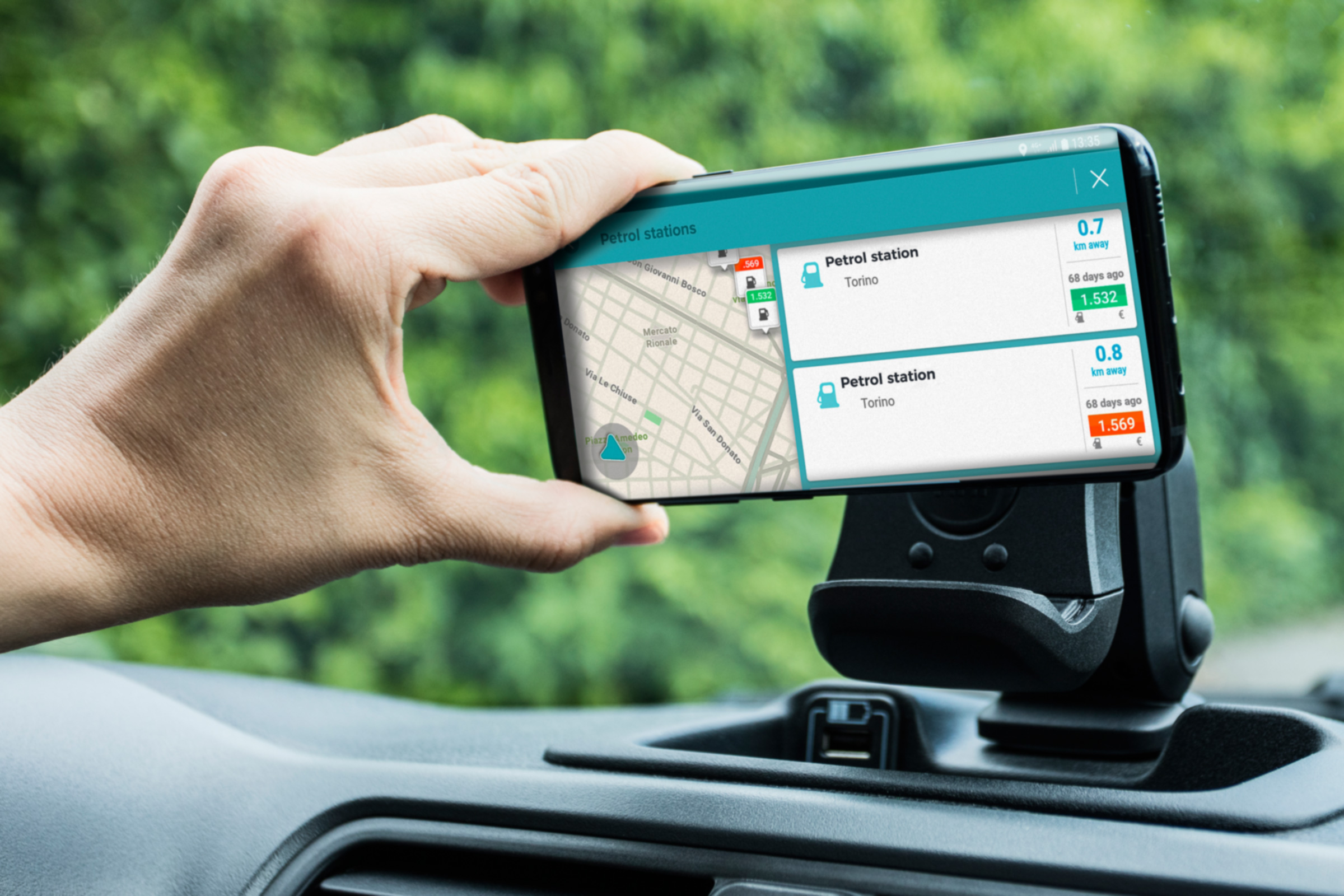 Fiat Panda Waze navigation