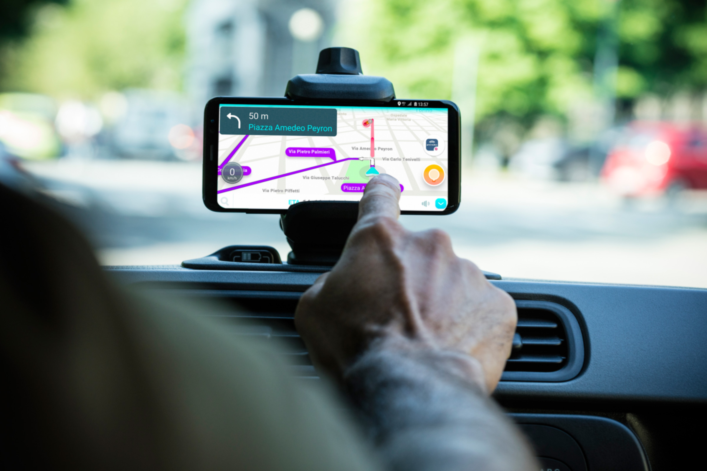 Fiat Panda Waze touchscreen