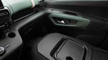 Citroen Berlingo - front seat down