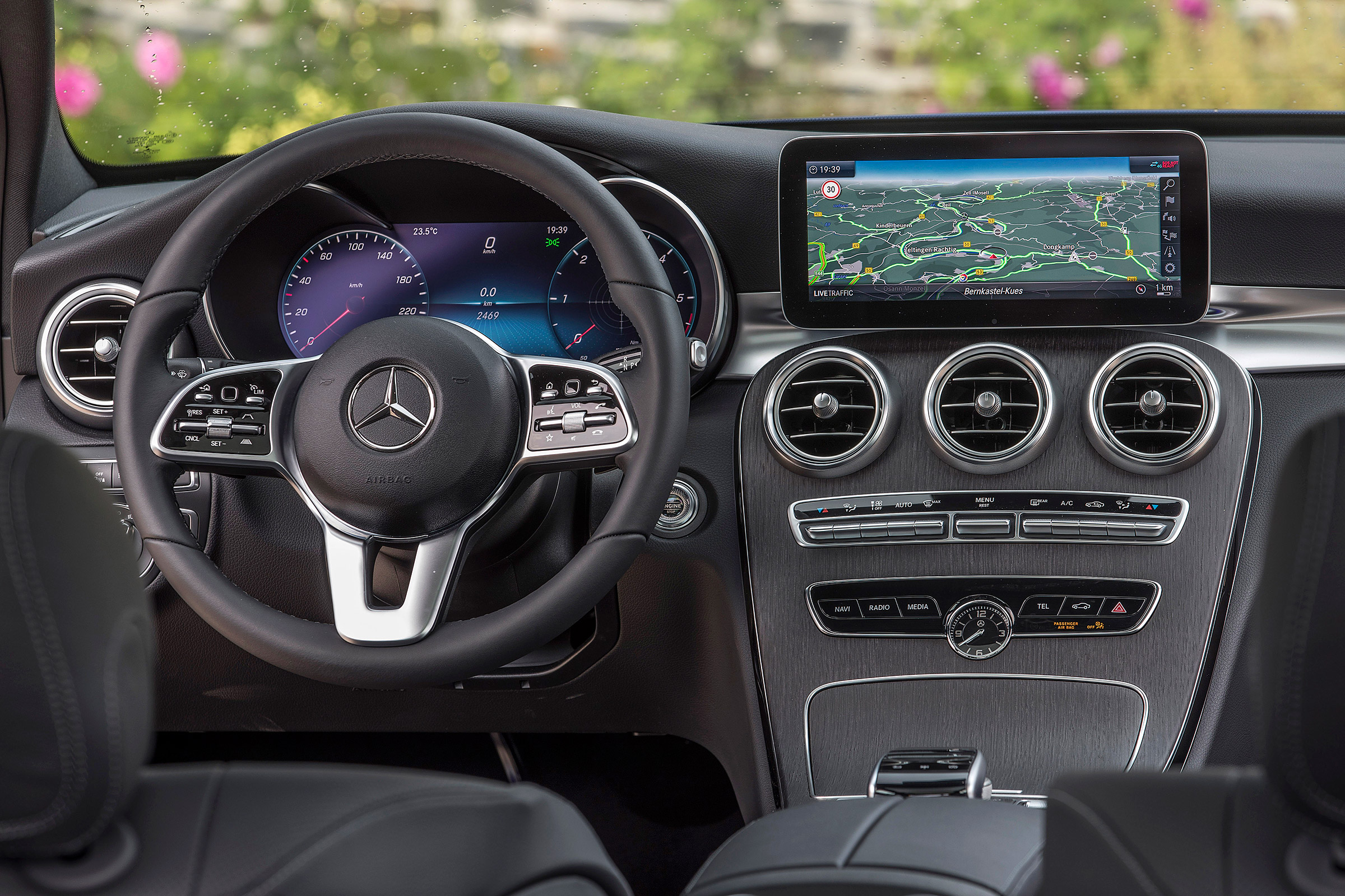 Mercedes C-Class Estate - dash