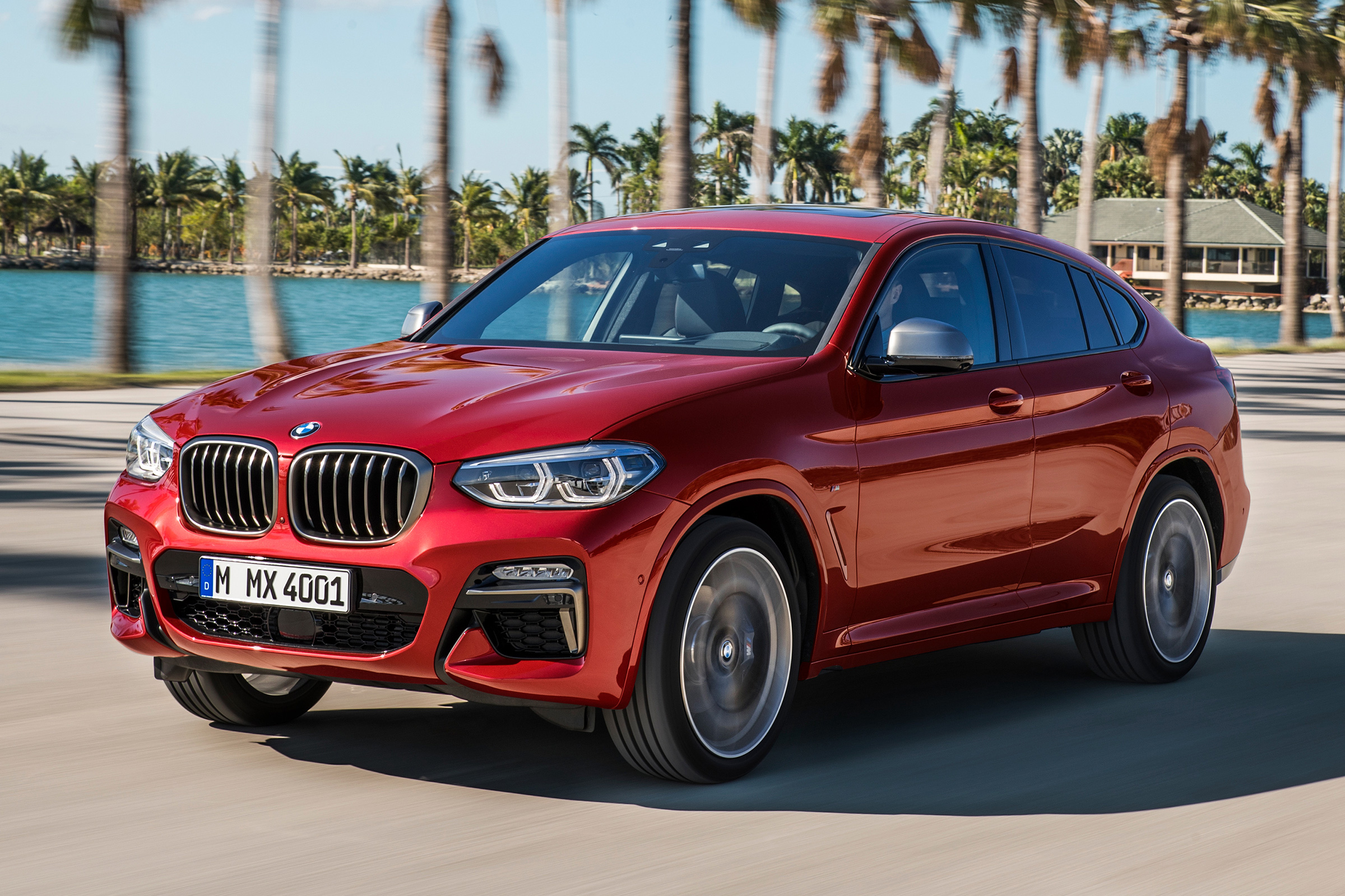 BMW X4 - front