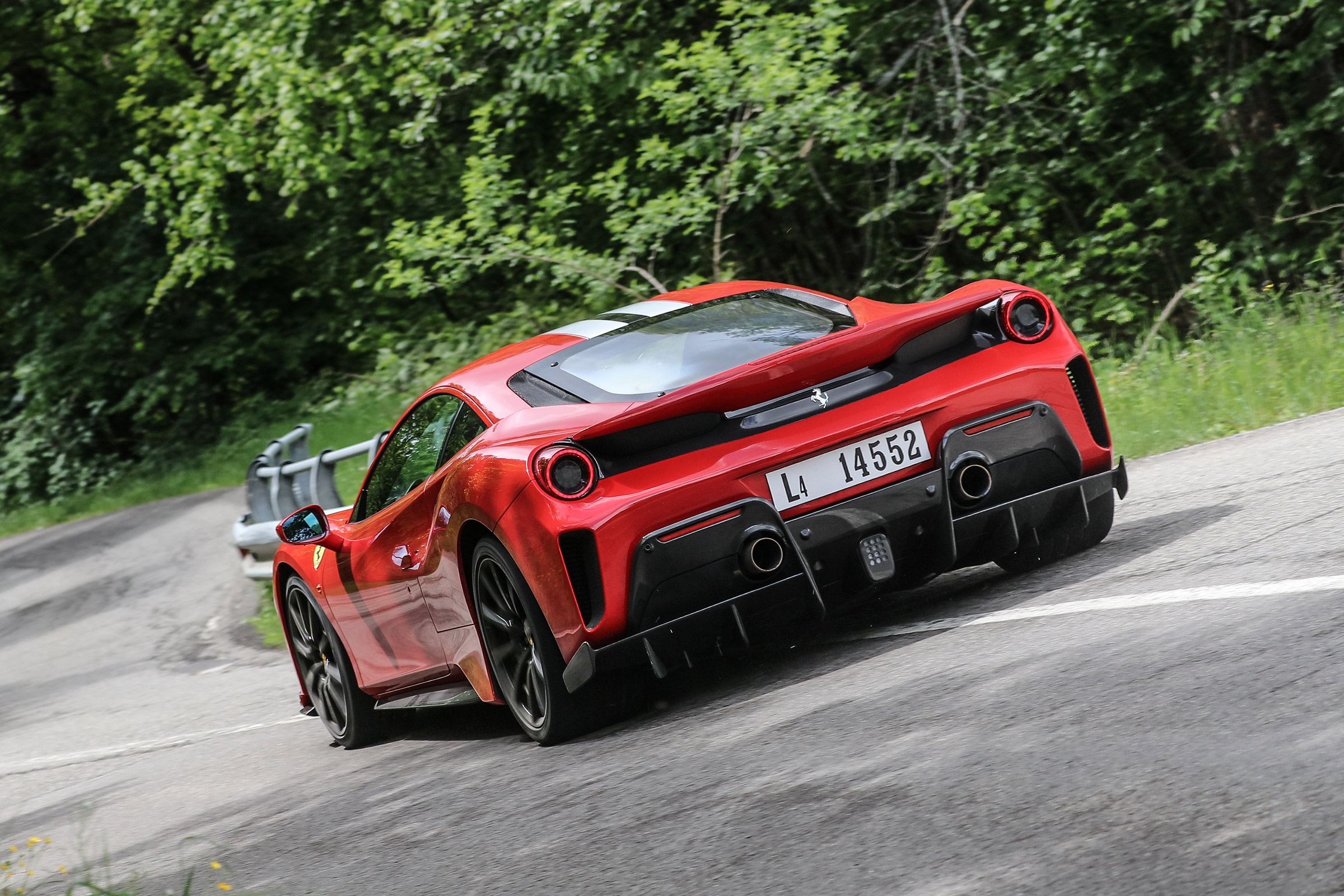Ferrari 488 Pista - rear
