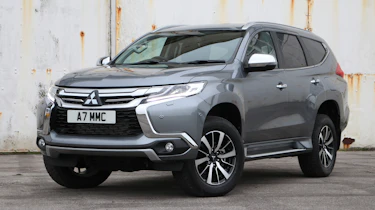 Mitsubishi Shogun Sport static front