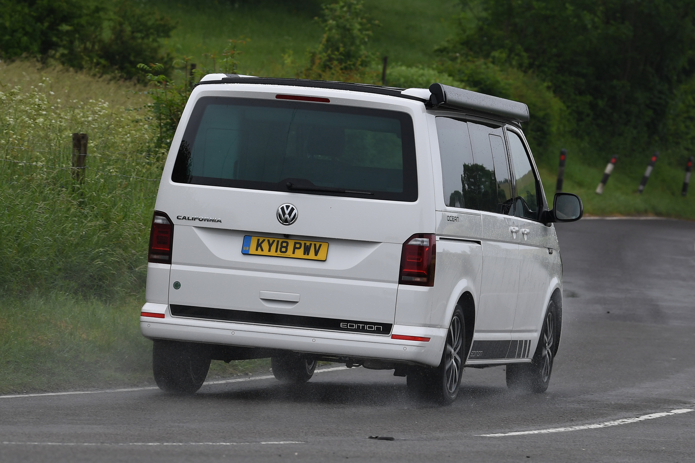 Volkswagen California Edition - rear