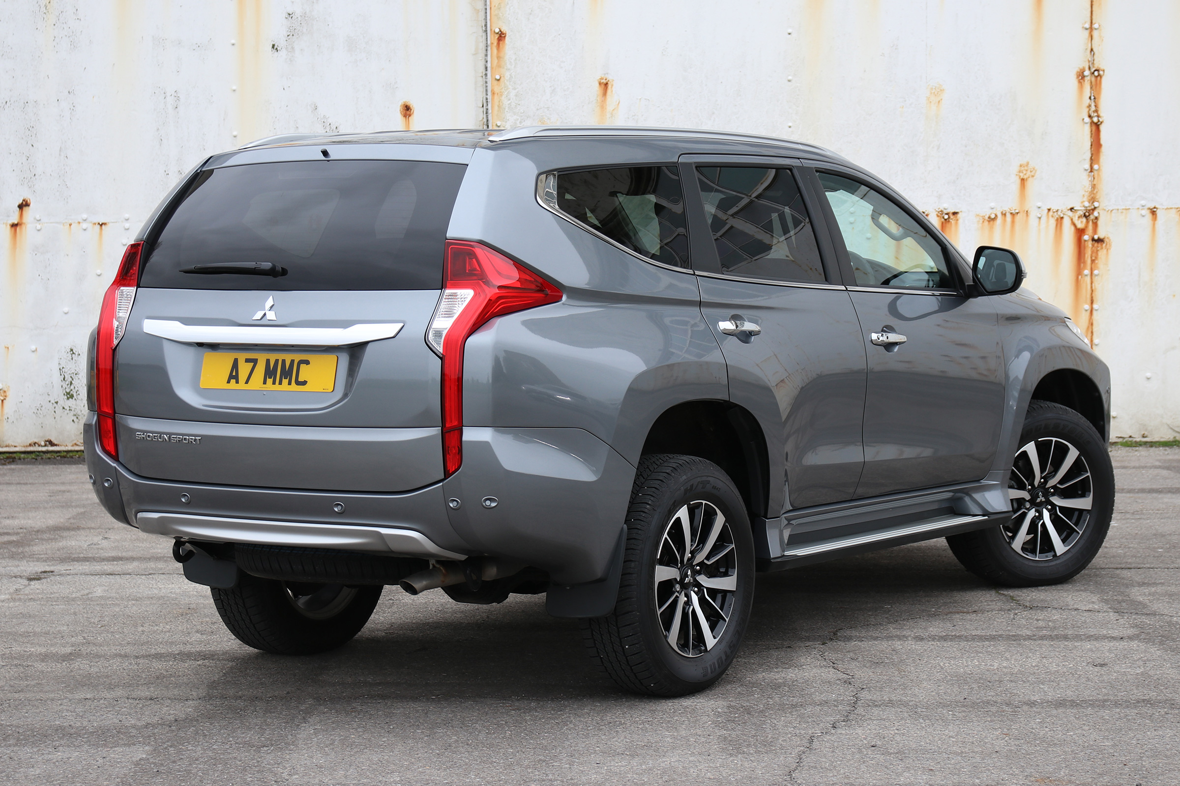 Mitsubishi Shogun Sport rear end