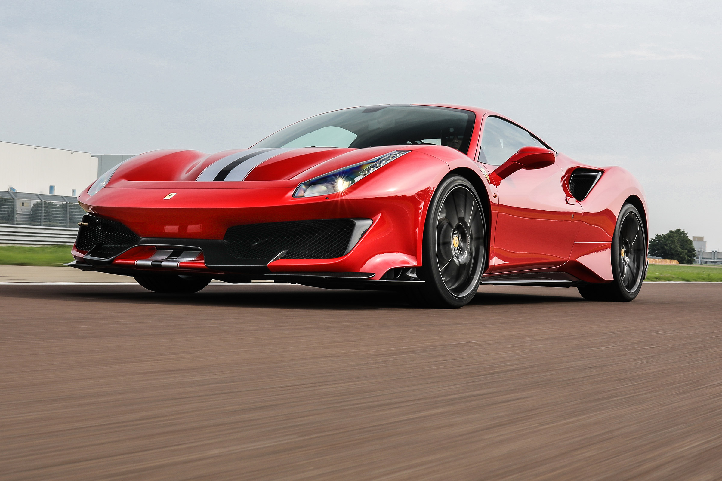 Ferrari 488 Pista - front track