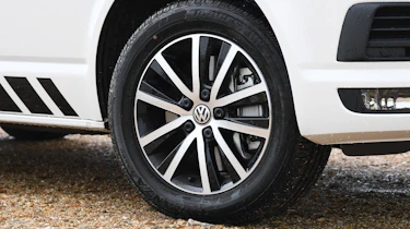 Volkswagen California Edition - wheel
