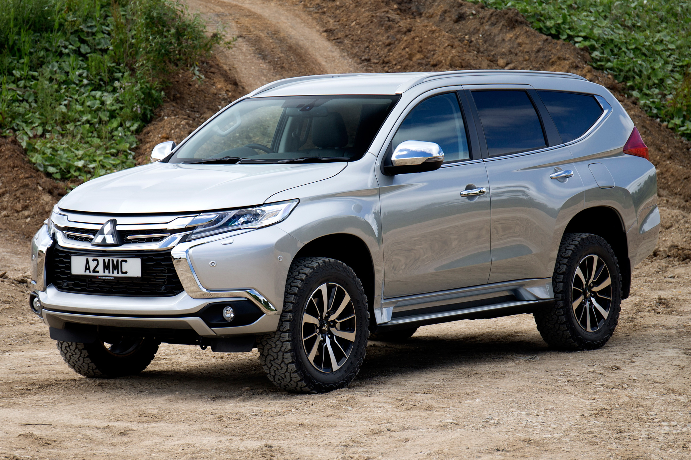 Mitsubishi Shogun Sport off road