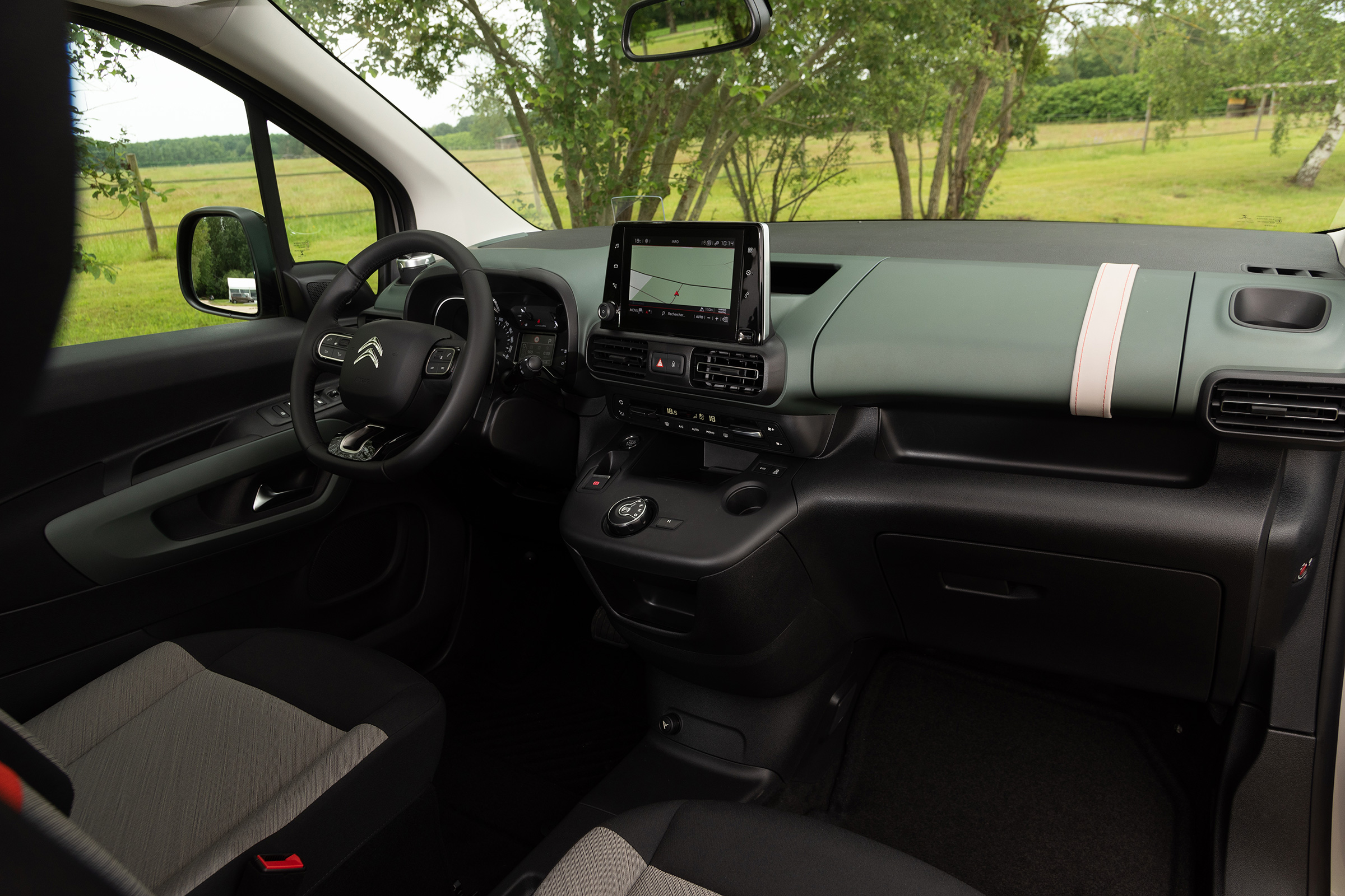 Citroen Berlingo - interior