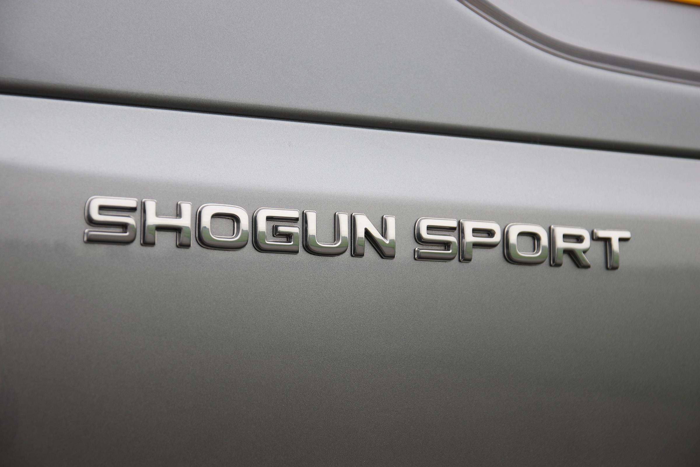 Mitsubishi Shogun Sport badge