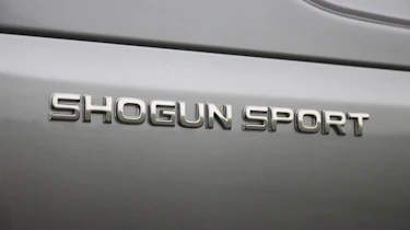 Mitsubishi Shogun Sport badge