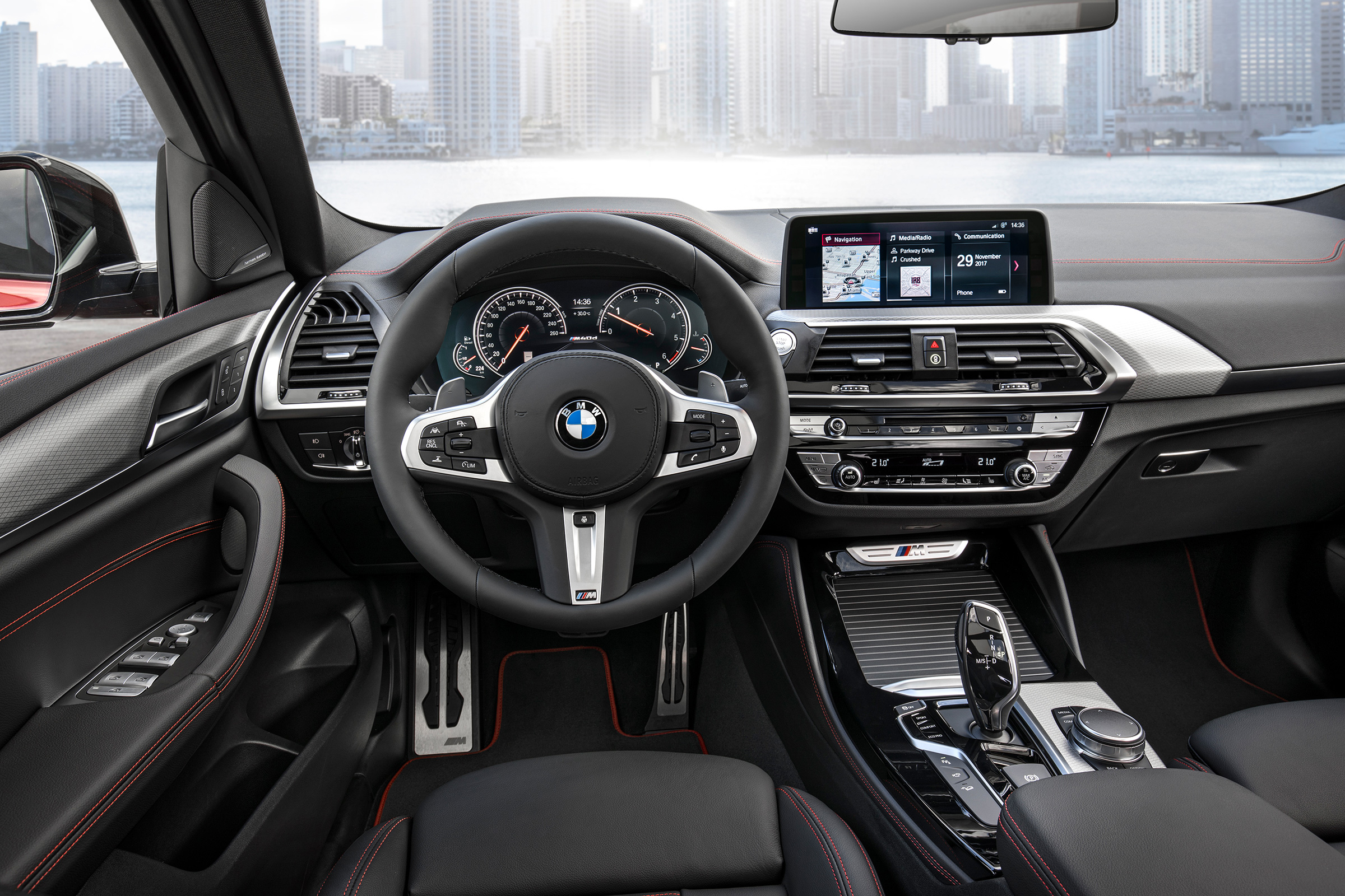 BMW X4 - interior