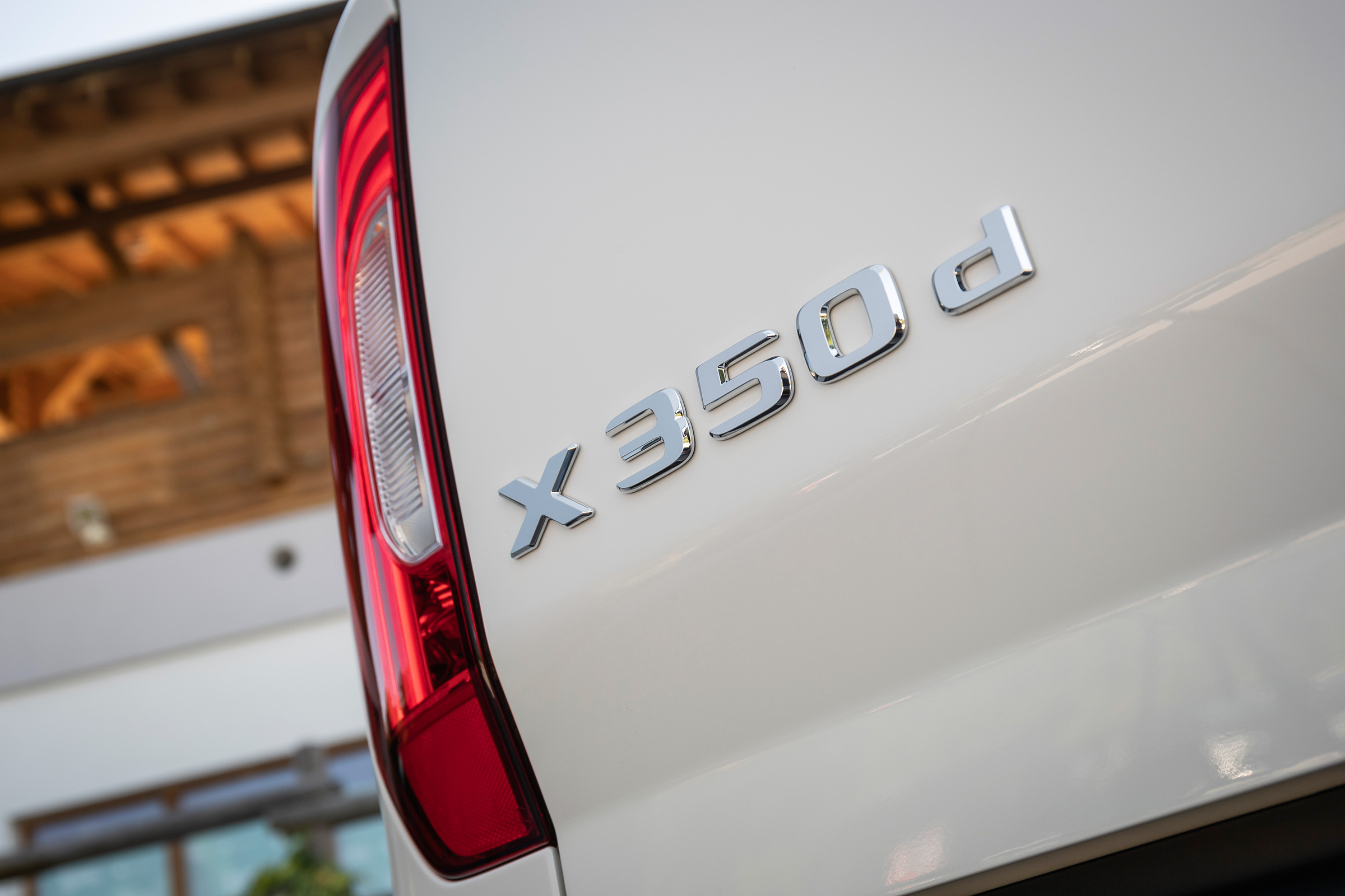 Mercedes X-Class - badge