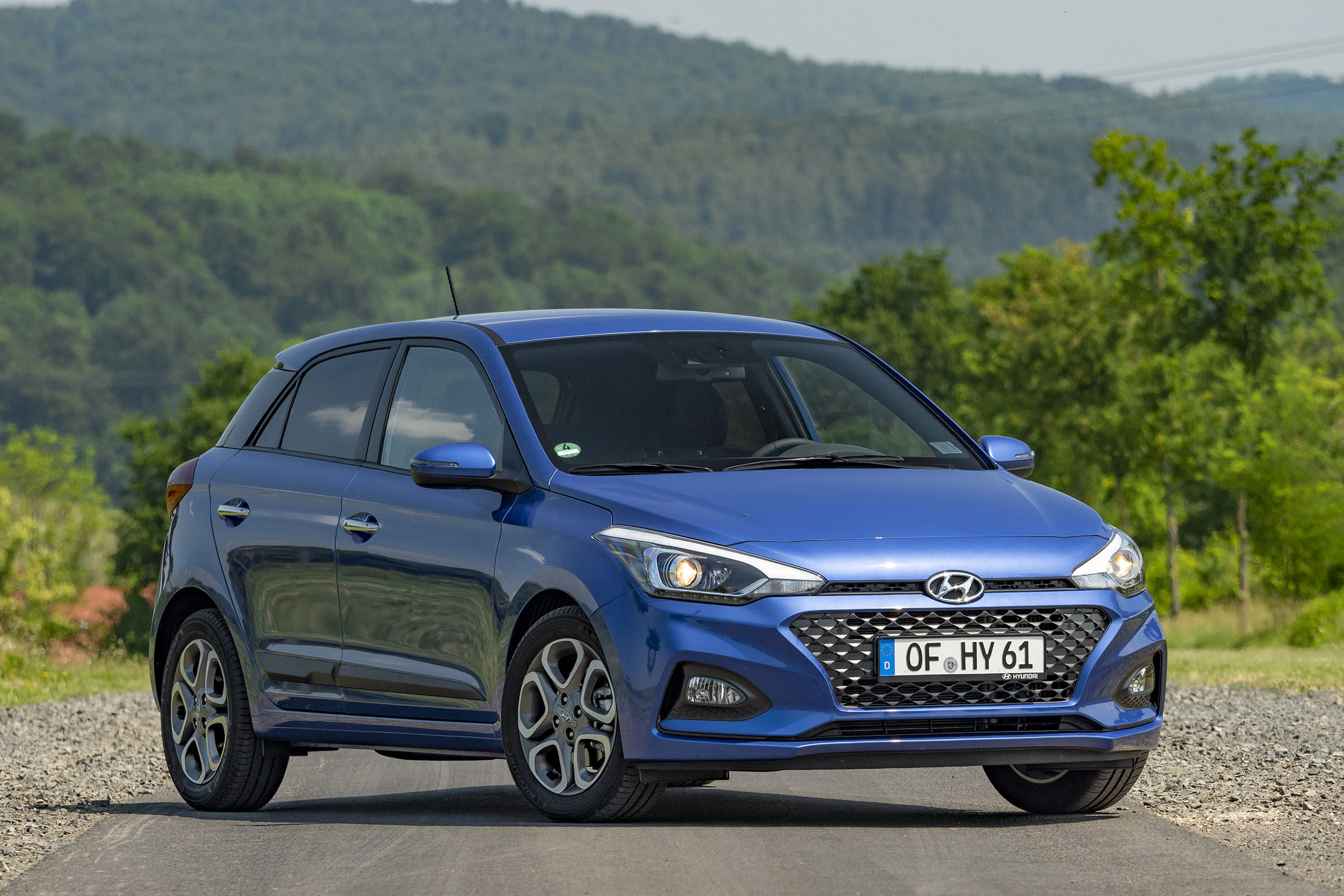 Hyundai i20 front