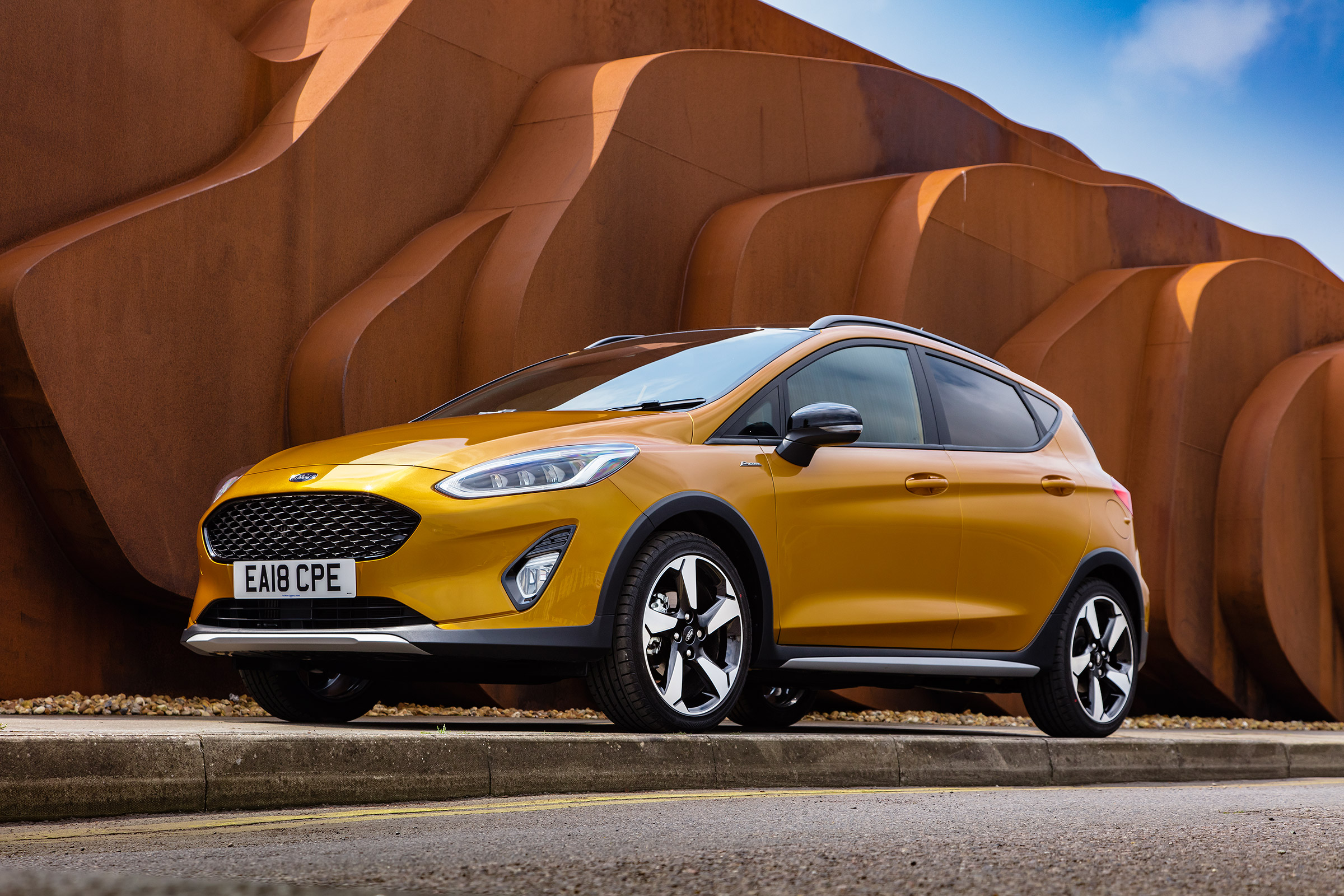 Ford Fiesta Active - front static