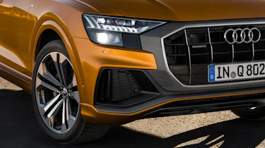 Audi Q8 - front detail
