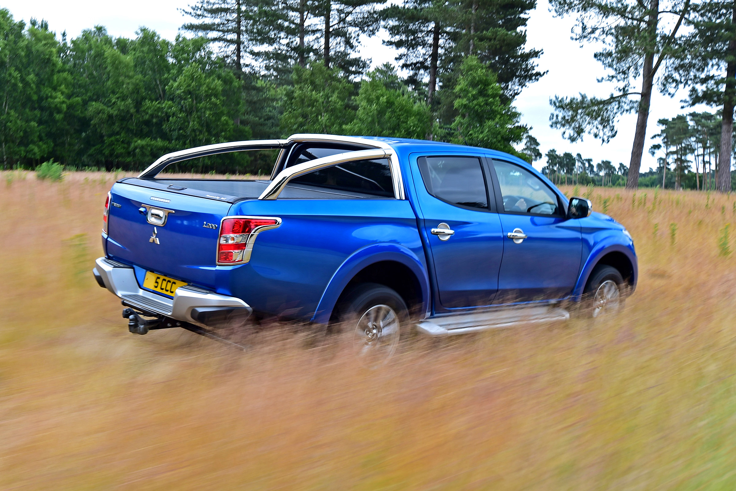 Mitsubishi L200 - rear
