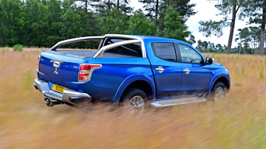 Mitsubishi L200 - rear