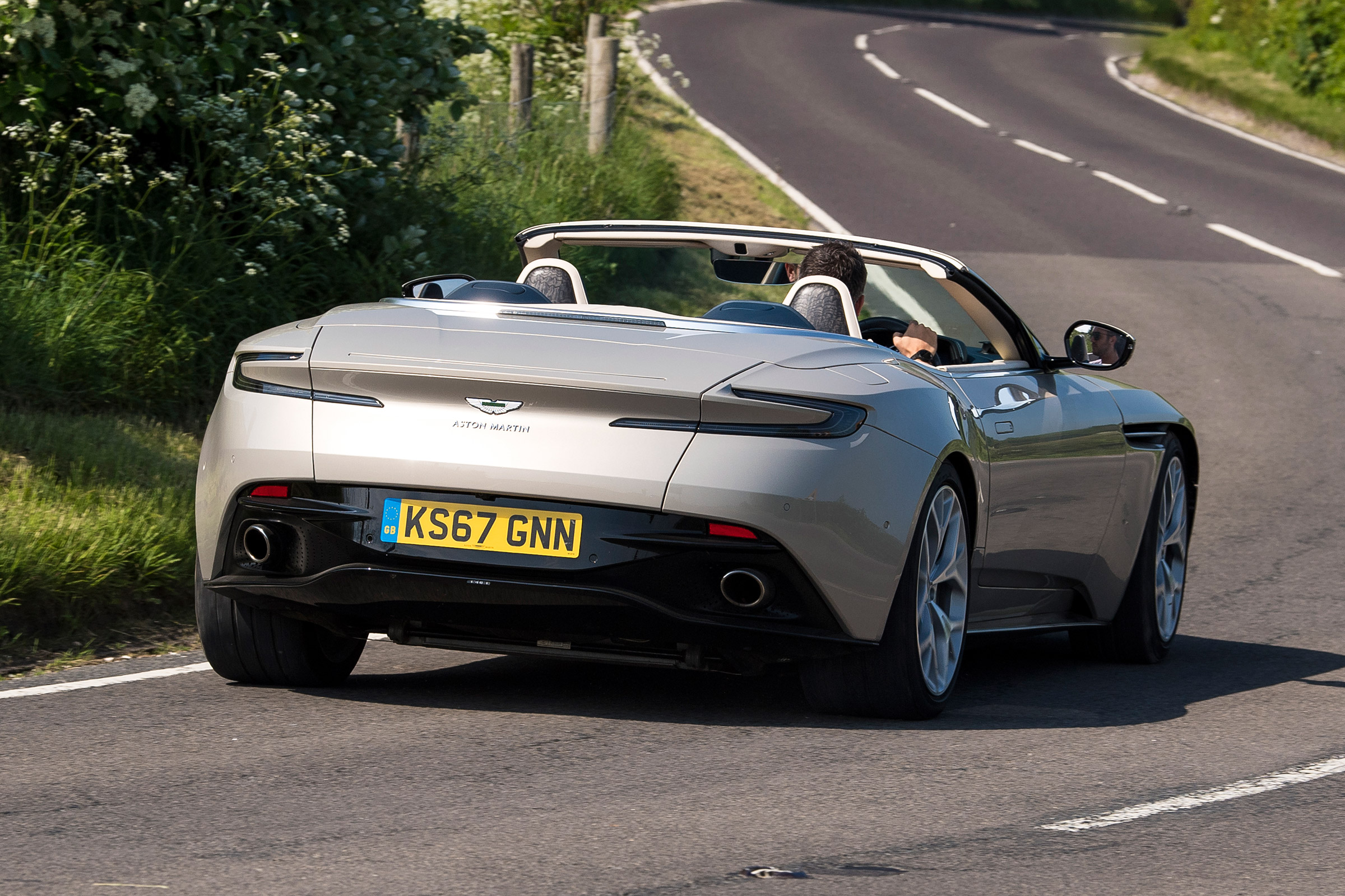 Aston Martin DB11 Volante - rear