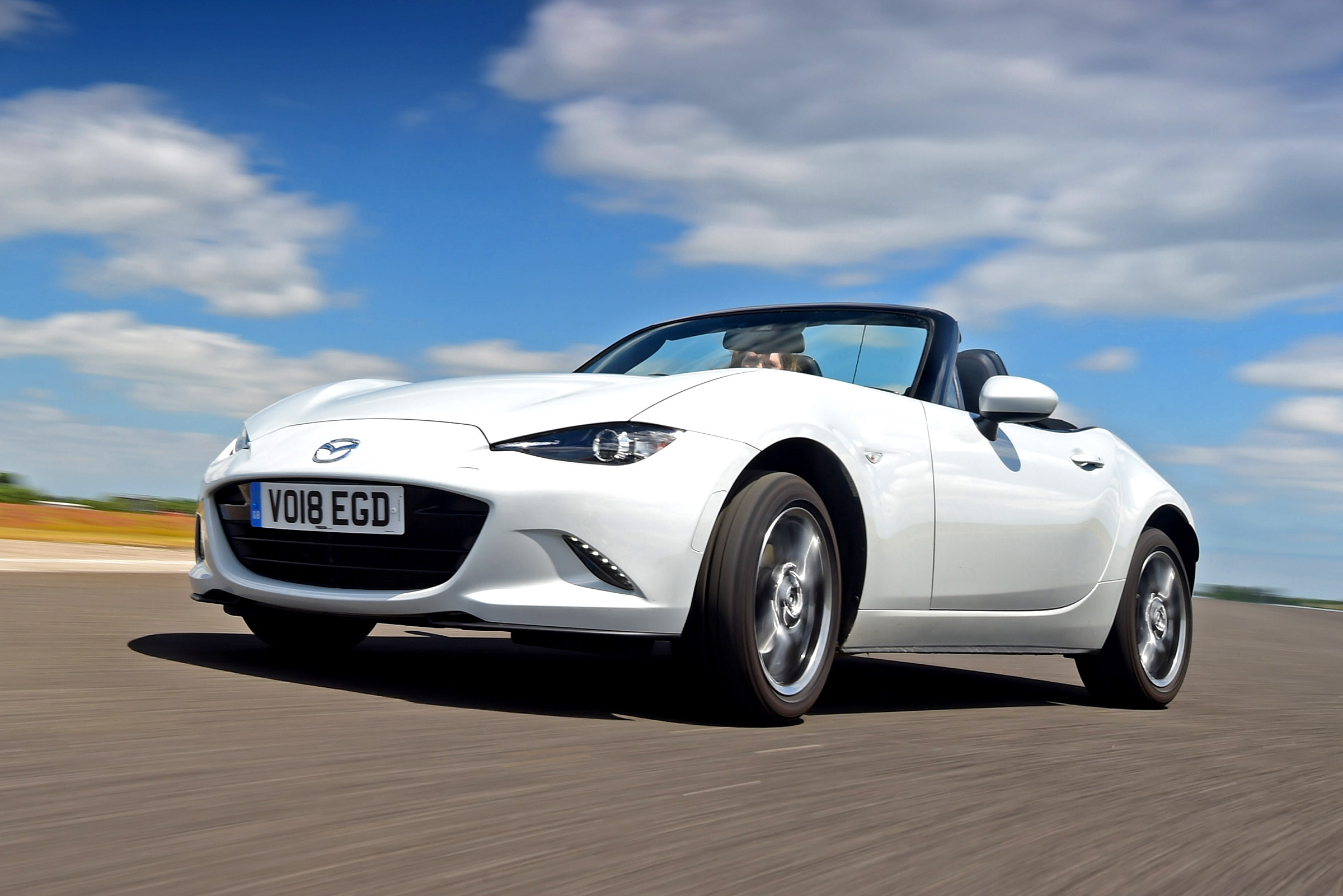 Mazda MX-5 - Front