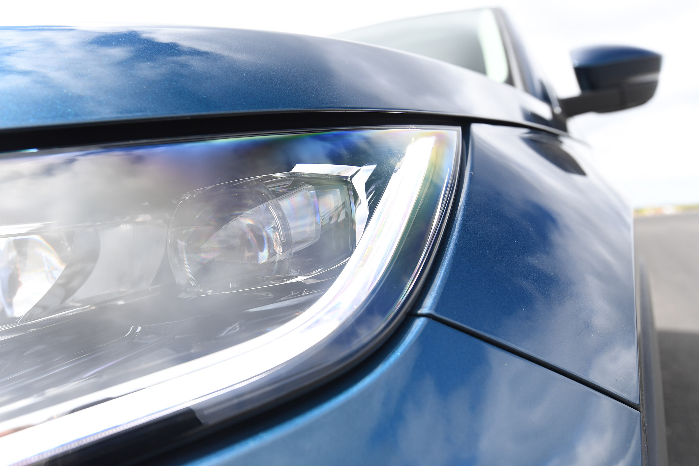 Skoda Kodiaq - front light