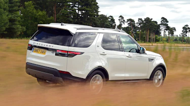 Land Rover Discovery - rear