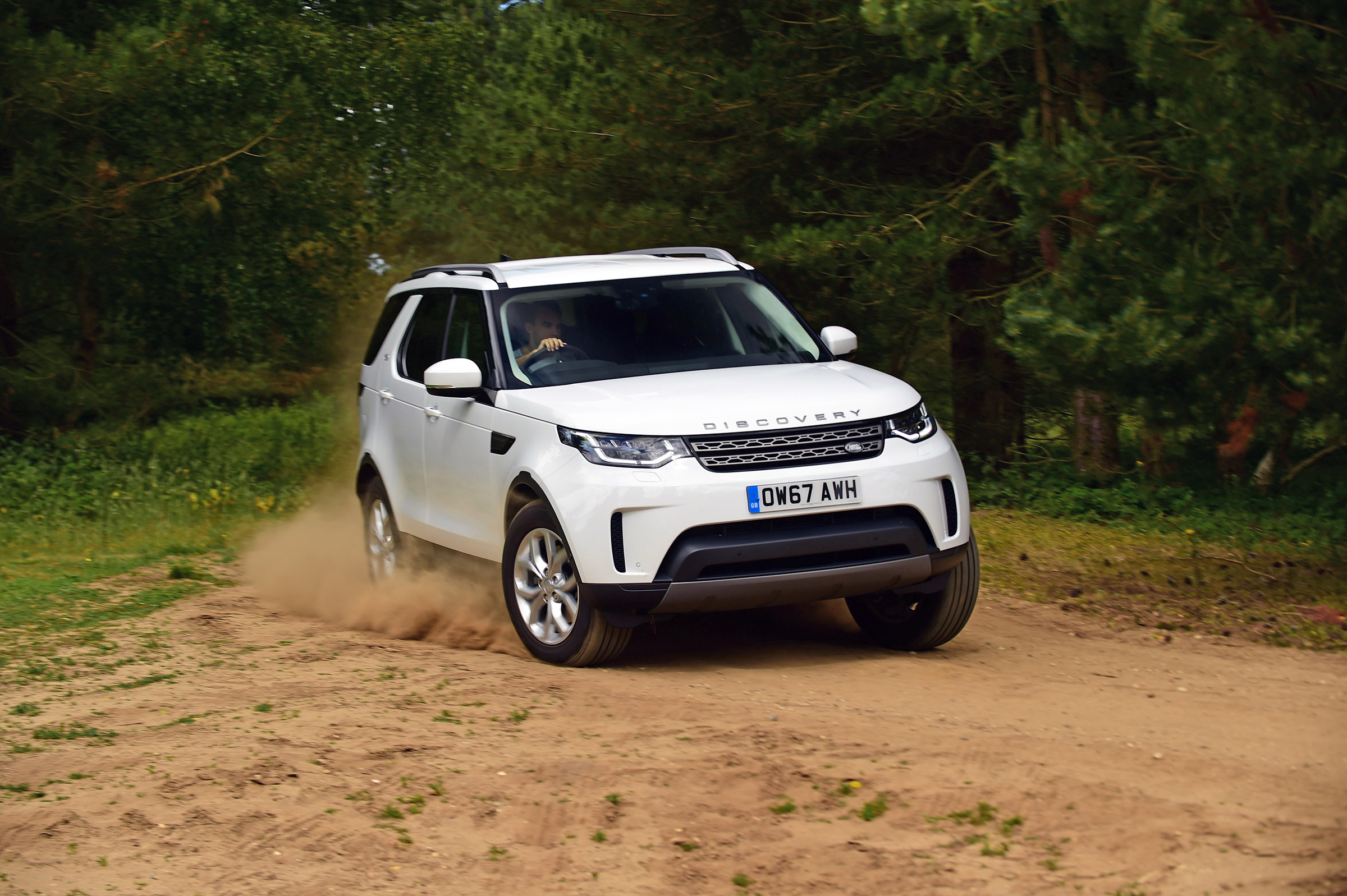 Land Rover Discovery - off-road